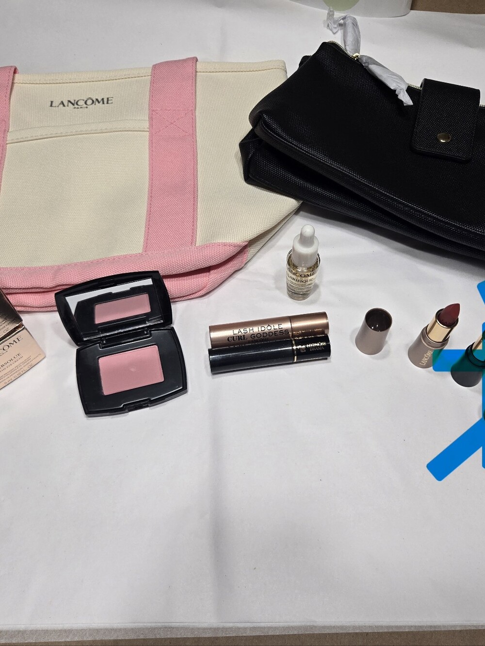 Lancôme Gifts With Purchase Combo - Picture 12 of 14